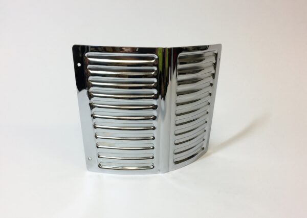Lower grille