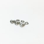 Steering wheel fixings kit