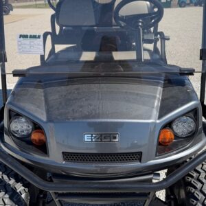 2020 E-Z-GO Express 4x4 Electric - Image 2